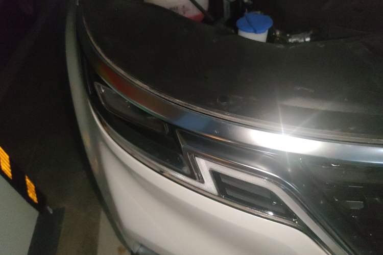 Used Kia Carnival 2021 2.0T Flagship Edition Right Front Headlight