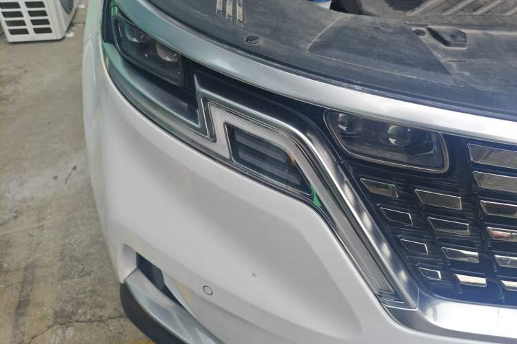 Used Kia Carnival 2021 2.0T Flagship Edition Right Front Headlight