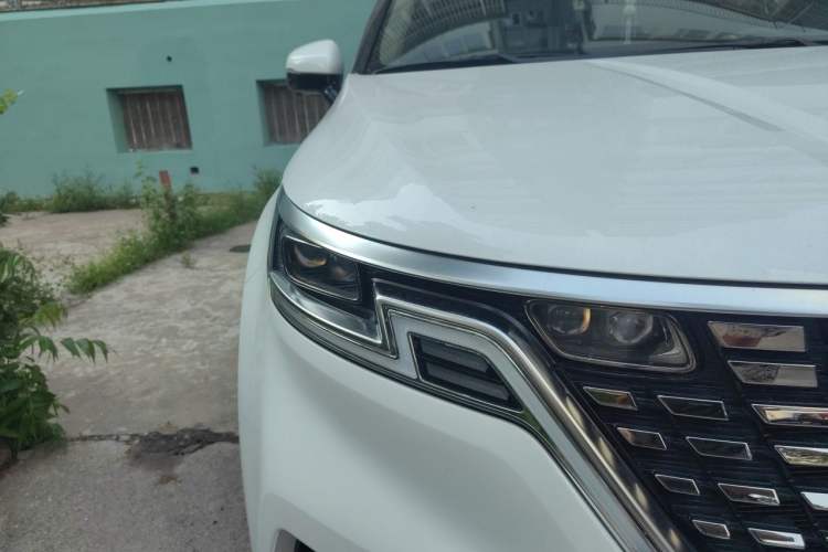 Used Kia Carnival 2021 2.0T Luxury Tech Edition Right Front Headlight