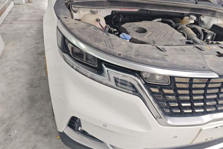 Used Kia Carnival 2021 2.0T Flagship Edition Right Front Headlight
