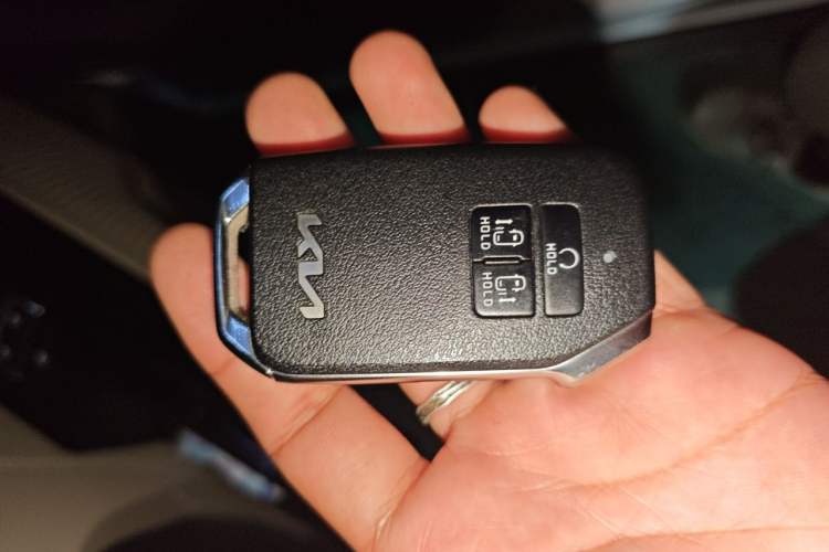 Used Kia Carnival 2021 2.0T Flagship Edition Vehicle Key