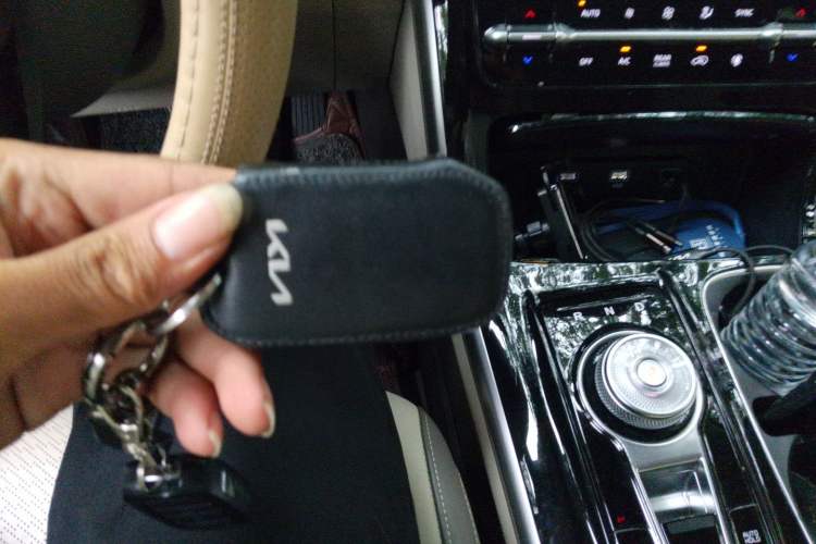 Used Kia Carnival 2021 2.0T Flagship Edition Vehicle Key