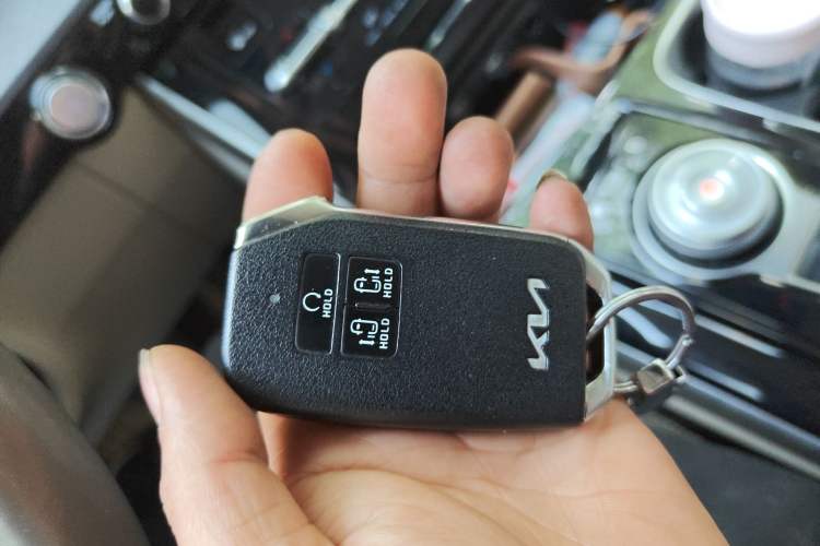 Used Kia Carnival 2021 2.0T Flagship Edition Vehicle Key