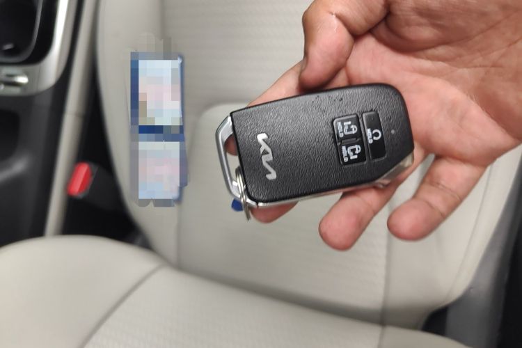Used Kia Carnival 2021 2.0T Flagship Edition Vehicle Key