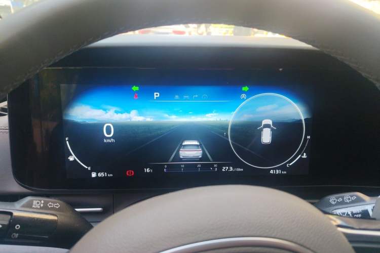 Used Kia Carnival 2026 Model 2.0T Luxury Tech Edition Instrument Cluster