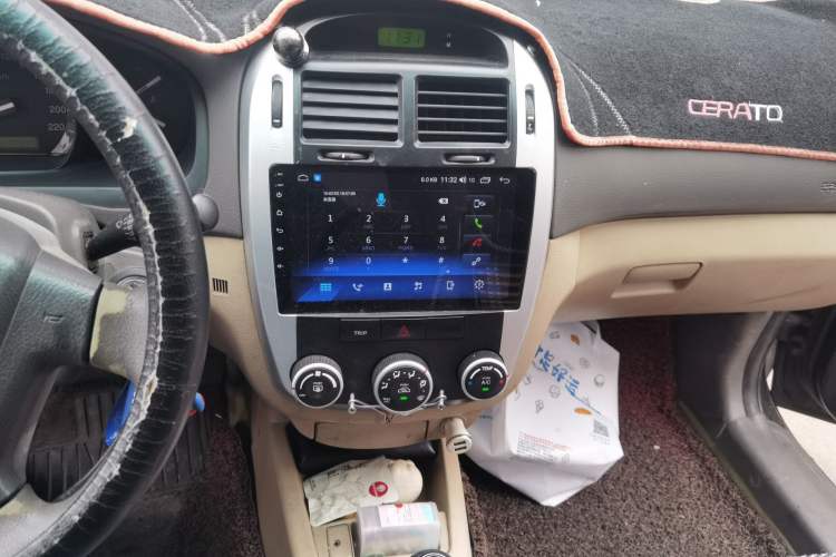 Used Kia Cerato 2007 1.6L MT GL Audio And AC Panel