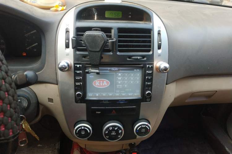 Used Kia Cerato 2007 1.6L MT GL Audio And AC Panel