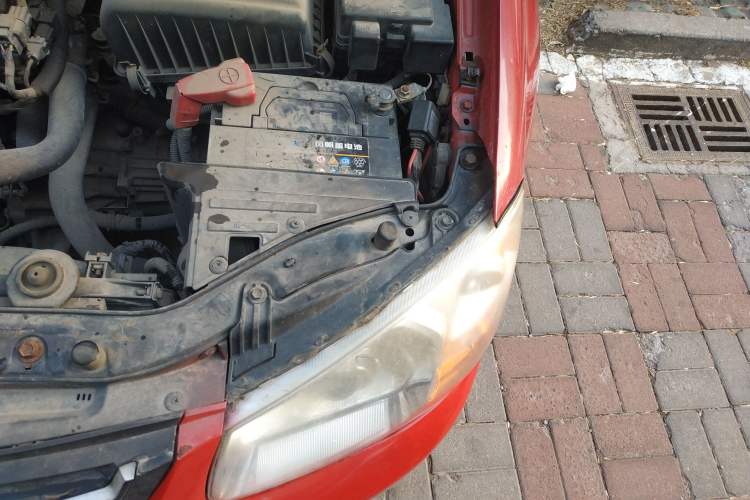 Used Kia Cerato 2007 1.6L MT GL Engine Bay Left