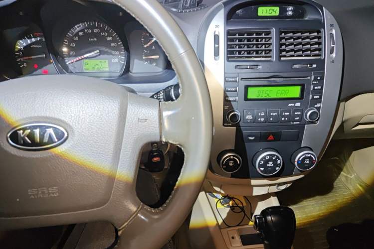 Used Kia Cerato 2007 1.6L AT GLS Audio And AC Panel