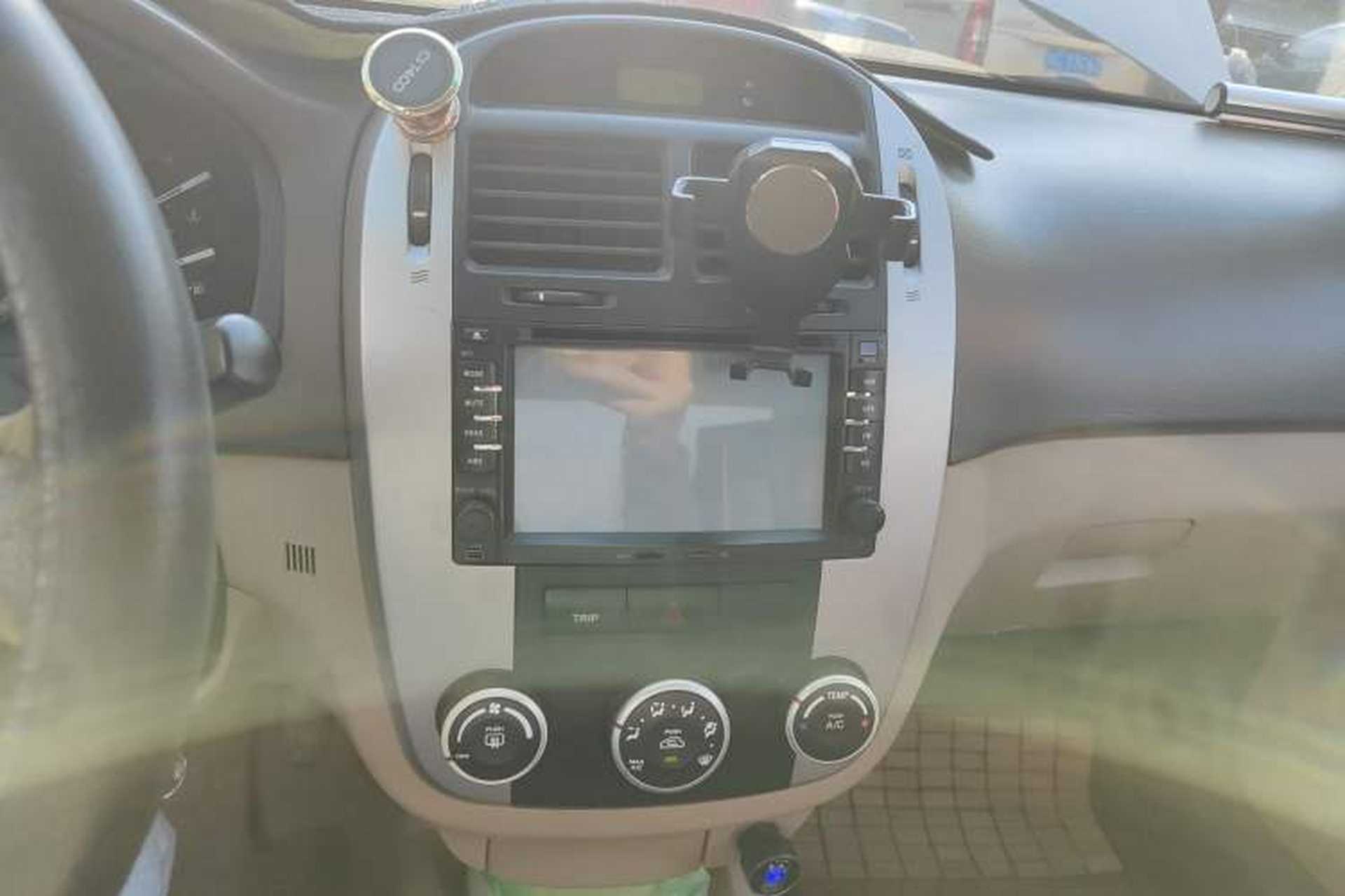 Used Kia Cerato 2007 1.6L MT GL Audio And AC Panel