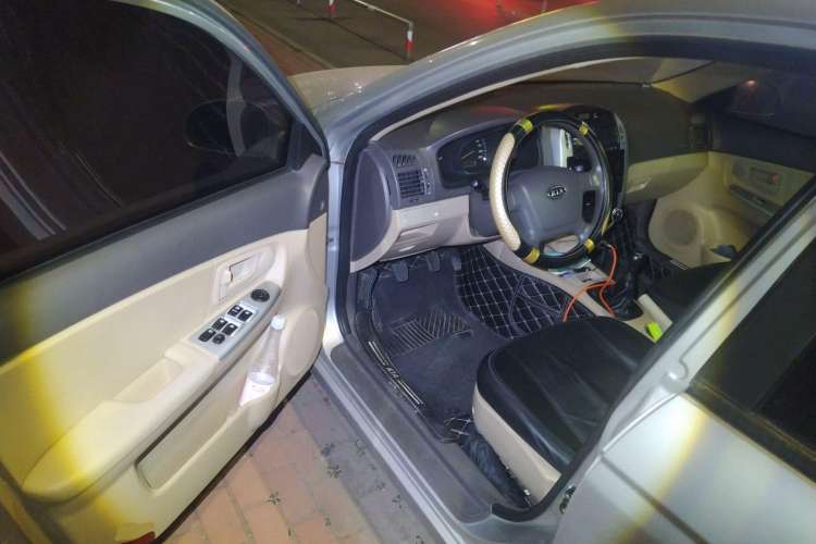 Used Kia Cerato 2007 1.6L MT GL Driver Seat