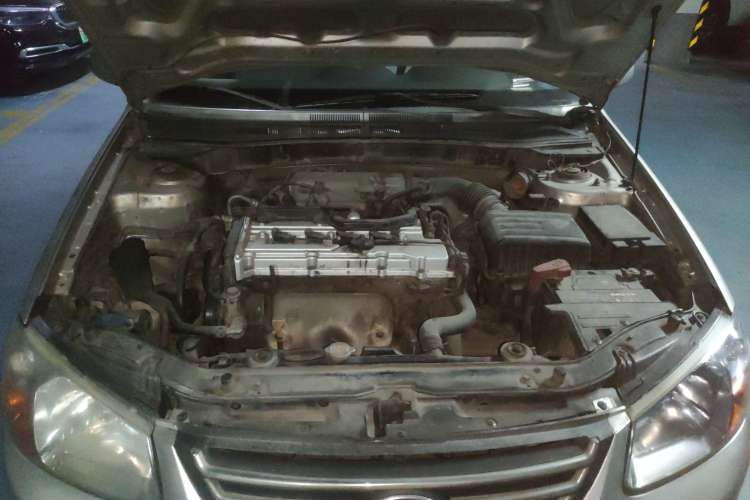 Used Kia Cerato 2007 1.6L MT GL Engine Bay