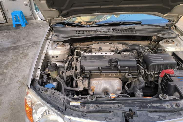 Used Kia Cerato 2007 1.6L MT GLS Engine Bay Right