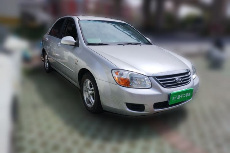 Used Kia Cerato 2007 1.6L MT GL Front Right 45 Deg