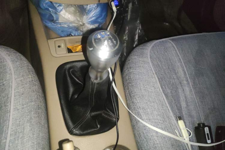 Used Kia Cerato 2007 1.6L MT GL Gear Lever