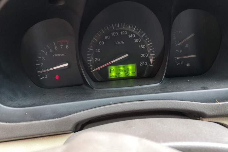 Used Kia Cerato 2007 1.6L AT GL Instrument Cluster