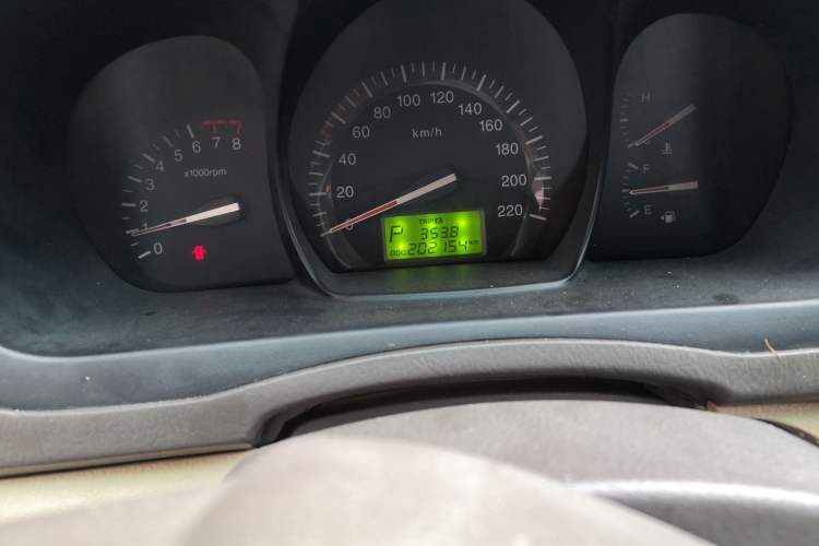 Used Kia Cerato 2007 1.6L AT GL Odometer Close Up