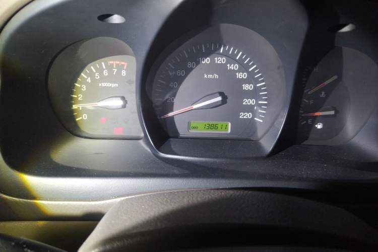 Used Kia Cerato 2007 1.6L MT GL Odometer Close Up