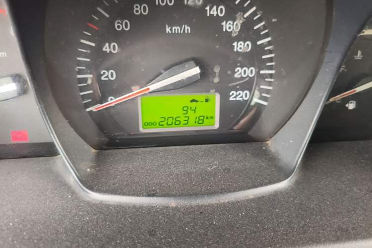 Used Kia Cerato 2007 1.8L MT TOP Odometer Close Up