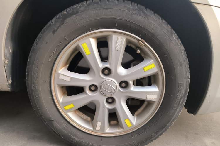 Used Kia Cerato 2007 1.6L MT GLS Right Front Wheel Hub