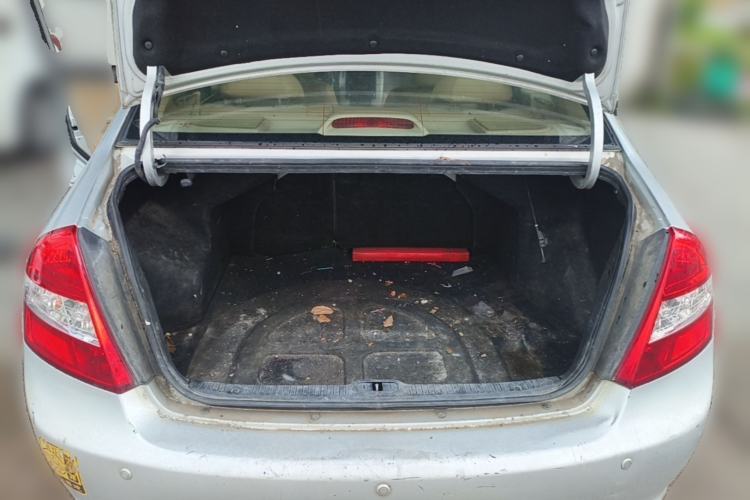 Used Kia Cerato 2007 1.8L MT TOP Trunk