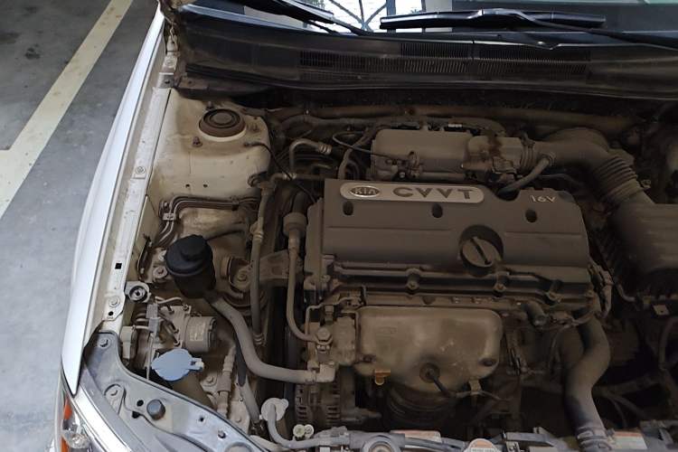 Used Kia Cerato 2007 1.6L MT GLS Engine Bay Right