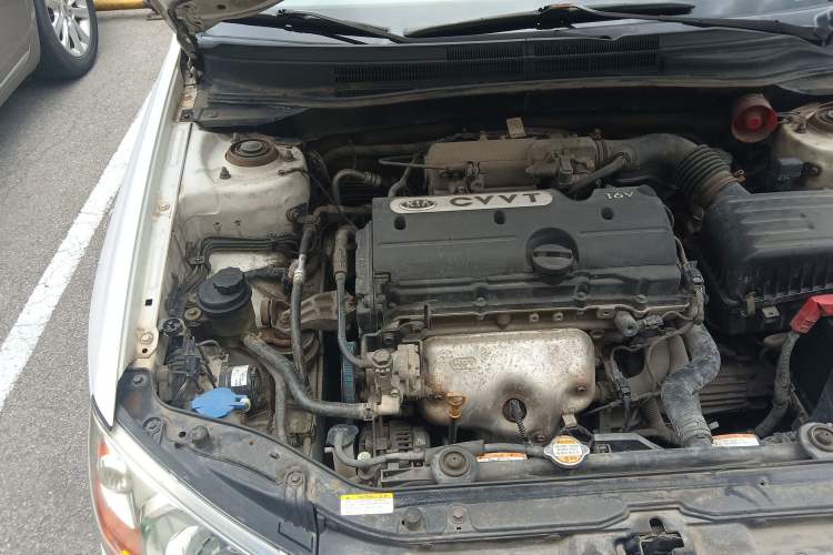 Used Kia Cerato 2007 1.6L MT GLS Engine Bay Right