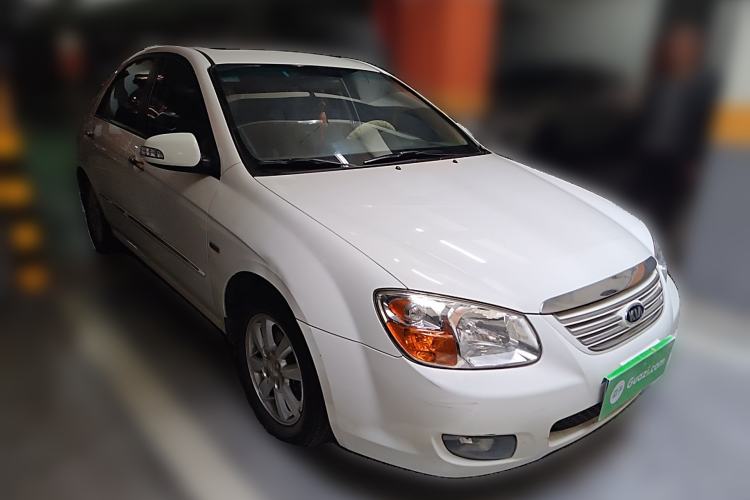 Used Kia Cerato 2007 1.6L MT GLS Front Right 45 Deg