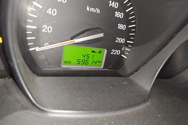 Used Kia Cerato 2007 1.6L MT GLS Odometer Close Up