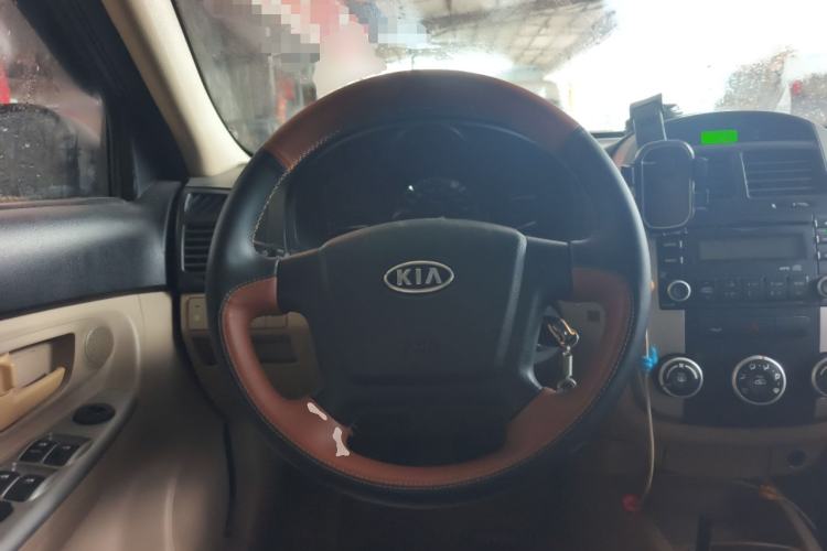 Used Kia Cerato 2008 European-style 1.6 MT GL Steering Wheel