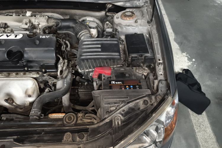 Used Kia Cerato 2008 European-style 1.6 MT GLS Engine Bay Left