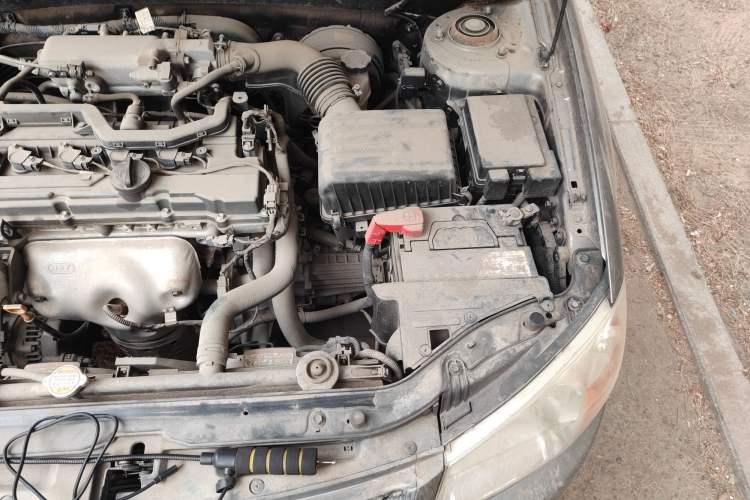 Used Kia Cerato 2008 European-style 1.6 MT GL Engine Bay Left