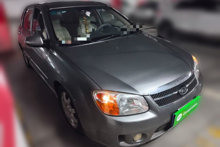Used Kia Cerato 2008 European-style 1.6 MT GLS Front Right 45 Deg
