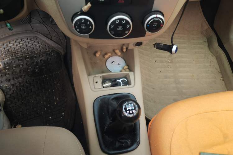 Used Kia Cerato 2008 European-style 1.6 MT GL Gear Lever