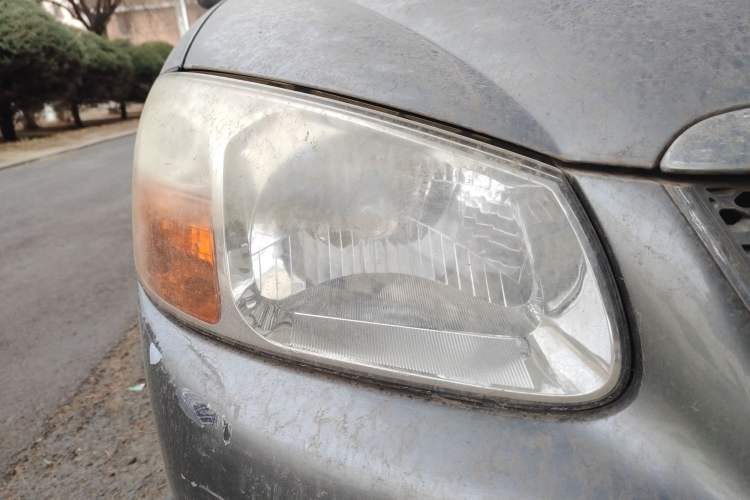Used Kia Cerato 2008 European-style 1.6 MT GL Right Front Headlight