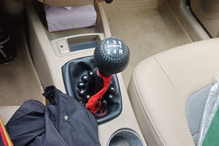 Used Kia Cerato 2008 European-style 1.6 MT GLS Gear Lever