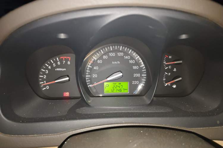 Used Kia Cerato 2008 European-style 1.6 MT GL Instrument Cluster