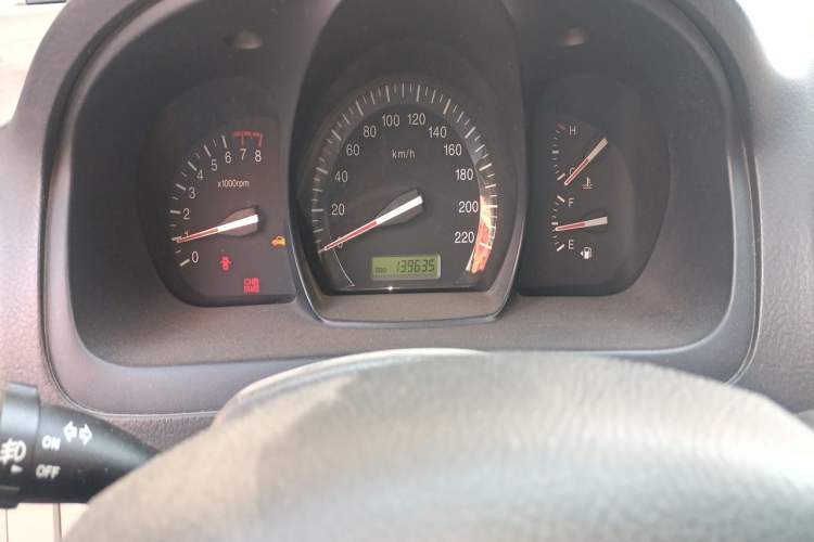 Used Kia Cerato 2008 European-style 1.6 MT GL Odometer Close Up