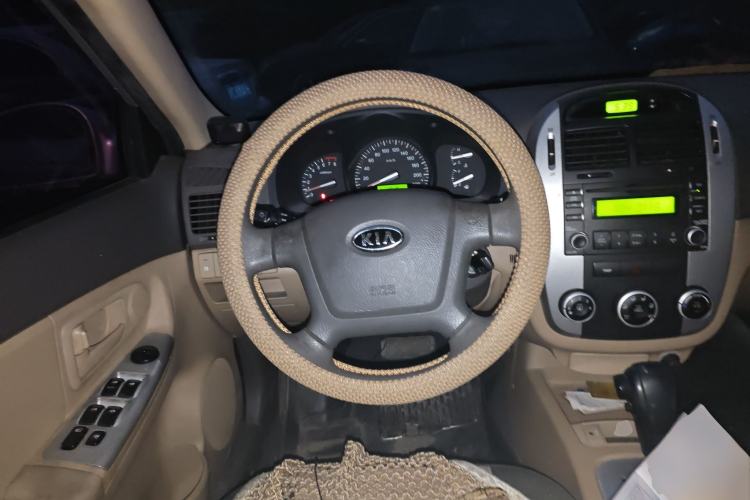 Used Kia Cerato 2008 European-style 1.6 MT GL Steering Wheel