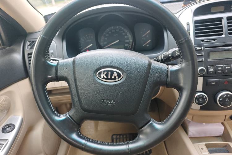 Used Kia Cerato 2008 European-style 1.6 MT GLS Steering Wheel