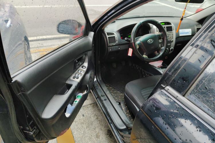 Used Kia Cerato 2010 1.6L MT GL Driver Seat