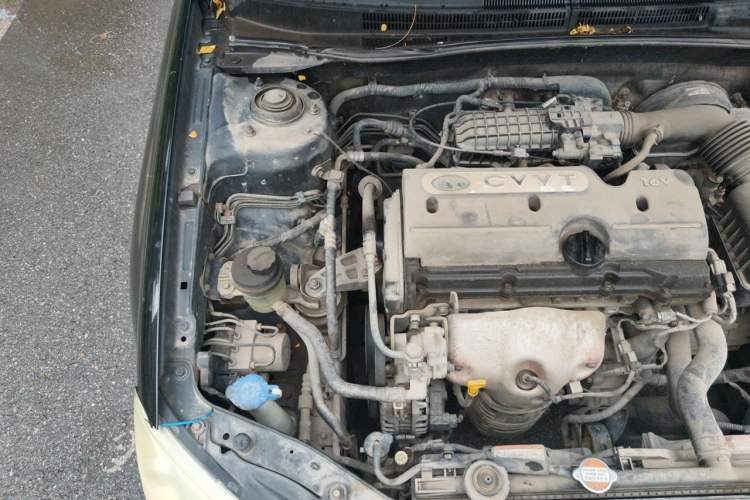 Used Kia Cerato 2010 1.6 AT GL Engine Bay Right