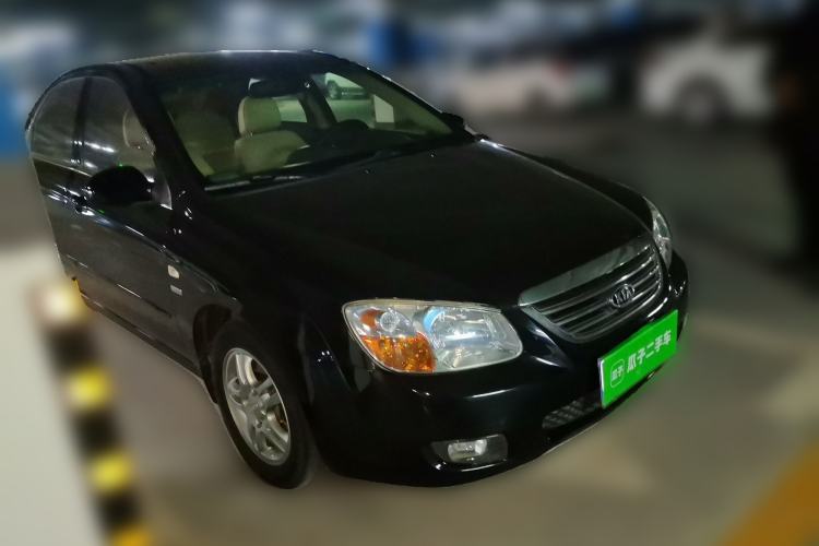 Used Kia Cerato 2010 1.6L MT GL Front Right 45 Deg