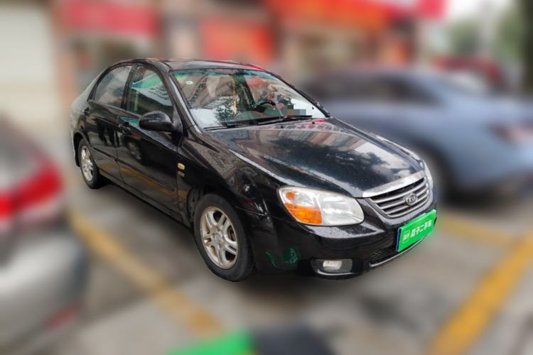 Used Kia Cerato 2010 1.6L MT GL Front Right 45 Deg