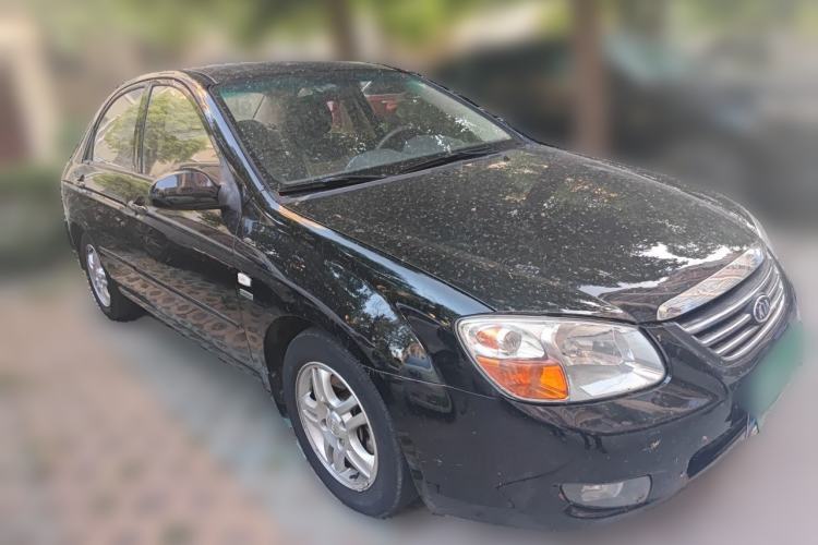 Used Kia Cerato 2010 1.6L MT GL Front Right 45 Deg