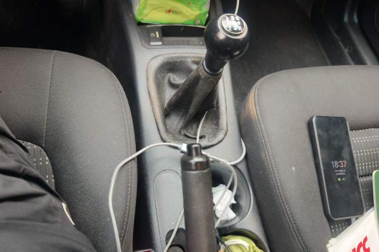 Used Kia Cerato 2010 1.6L MT GL Gear Lever