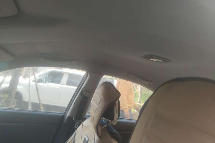 Used Kia Cerato 2010 1.6L MT GL Headliner