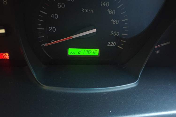 Used Kia Cerato 2010 1.6L MT GL Odometer Close Up