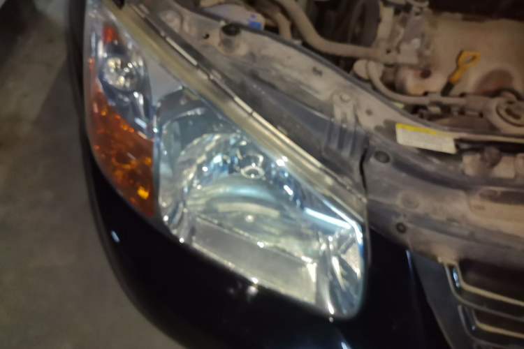 Used Kia Cerato 2010 1.6L MT GL Right Front Headlight