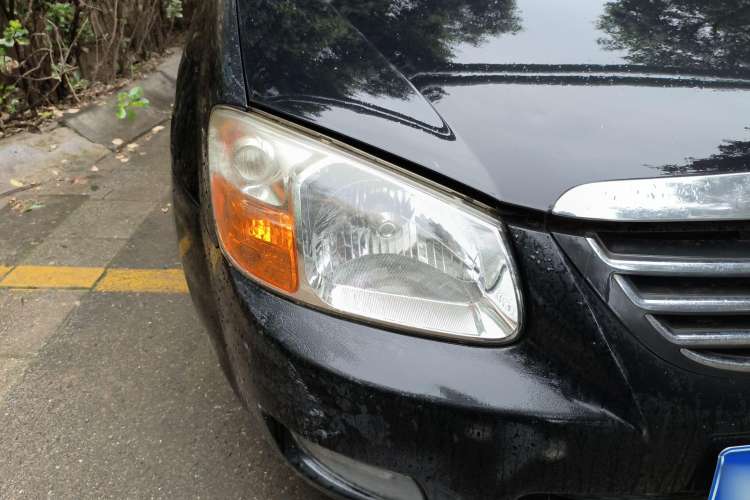 Used Kia Cerato 2010 1.6L MT GL Right Front Headlight